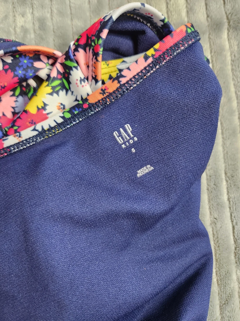 GAP Kids Floral One-Piece Swimsuit - Navy Multicolor youth S